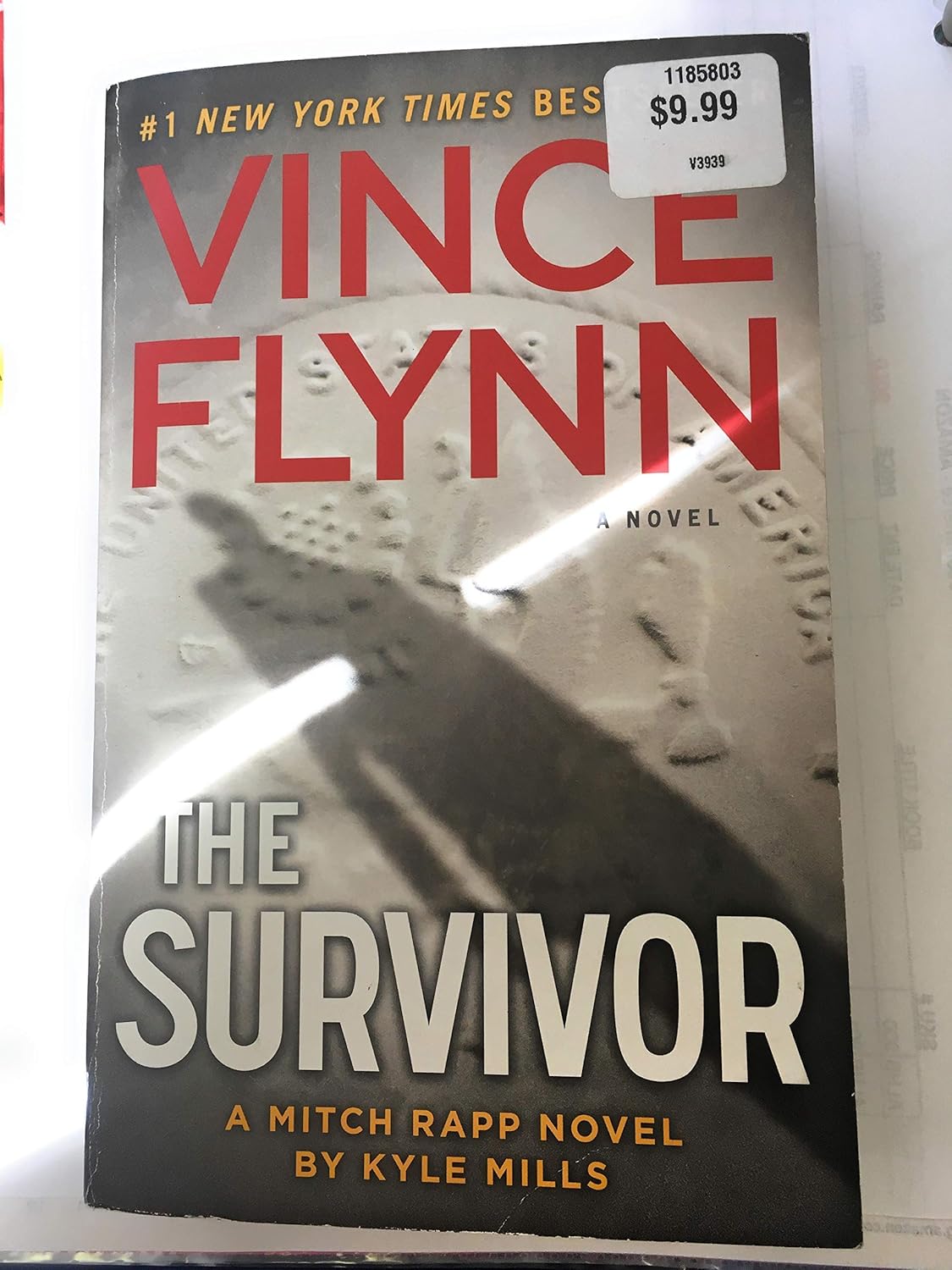 Flynn, Vince, Mills, Kyle